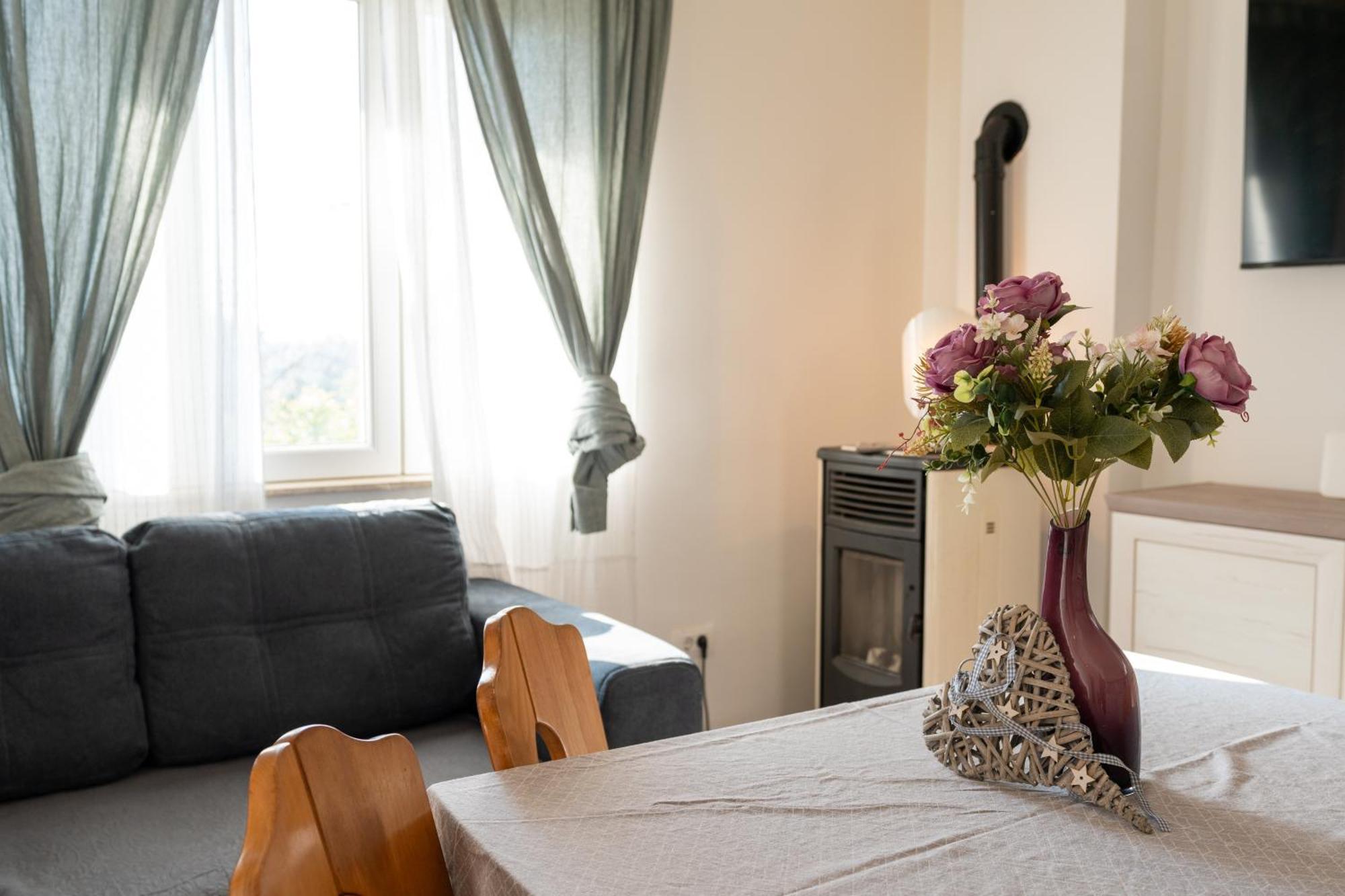 Two-Bedroom Apartment Rea In Rovinj Kültér fotó